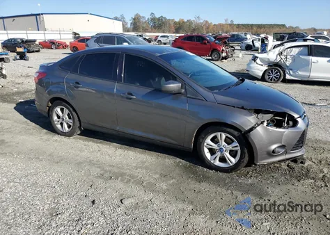 2012 Ford Focus Se z USA, uszkodzony, nr VIN 1FAHP3F25CL423433